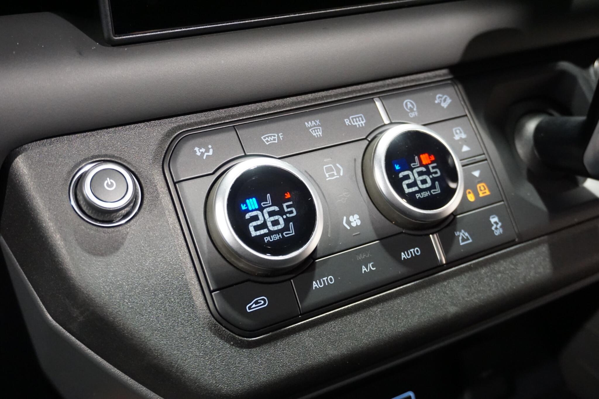 Land Rover Defender 110 3.0 D300 MHEV X SUV 5dr Diesel Auto 4WD Euro 6 (s/s) (300 ps)